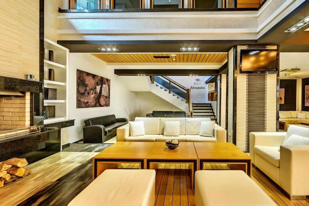 Luxury Penthouse With A Lavish Spa And 2 En-Suite Bedrooms Bansko Bagian luar foto