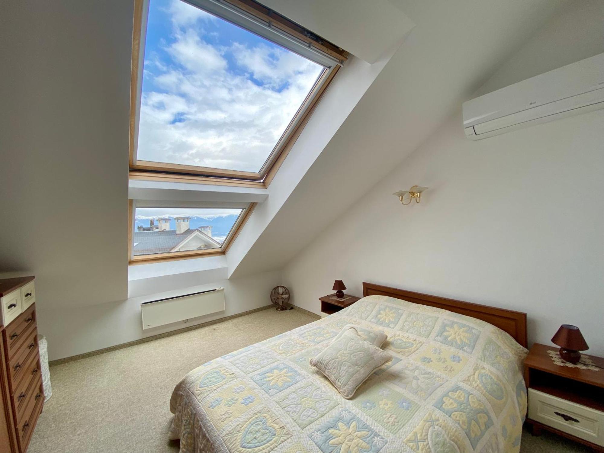 Luxury Penthouse With A Lavish Spa And 2 En-Suite Bedrooms Bansko Bagian luar foto