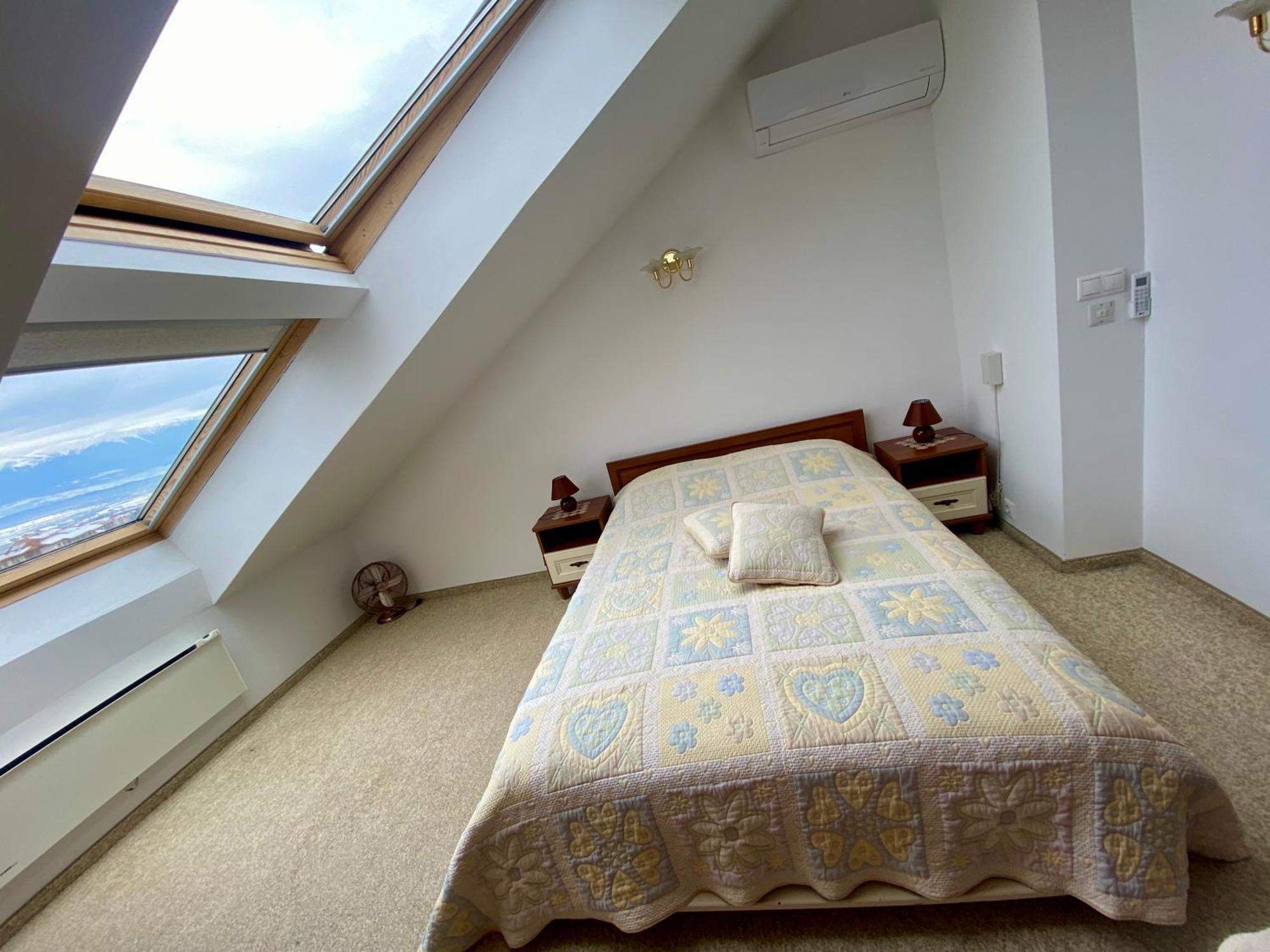 Luxury Penthouse With A Lavish Spa And 2 En-Suite Bedrooms Bansko Bagian luar foto