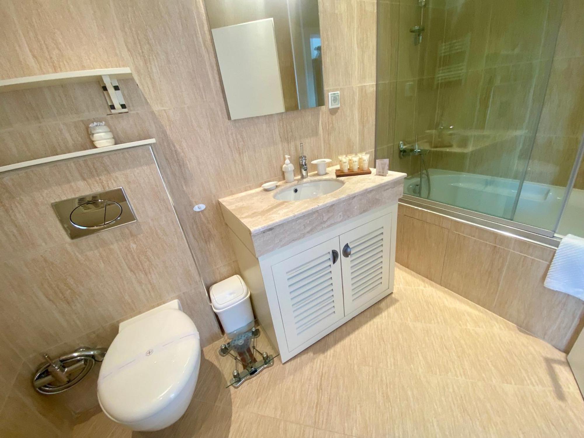 Luxury Penthouse With A Lavish Spa And 2 En-Suite Bedrooms Bansko Bagian luar foto